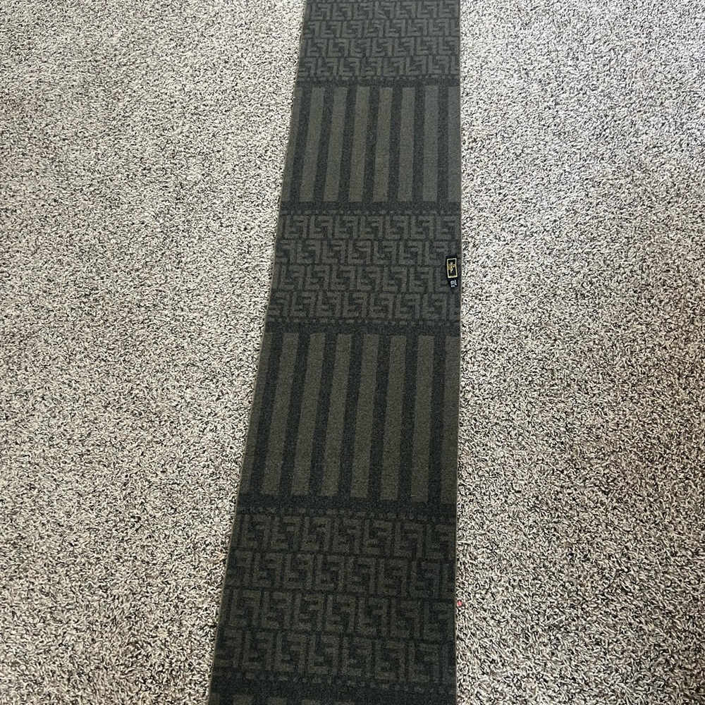 FENDI Designer Gray Scarf with Pattern